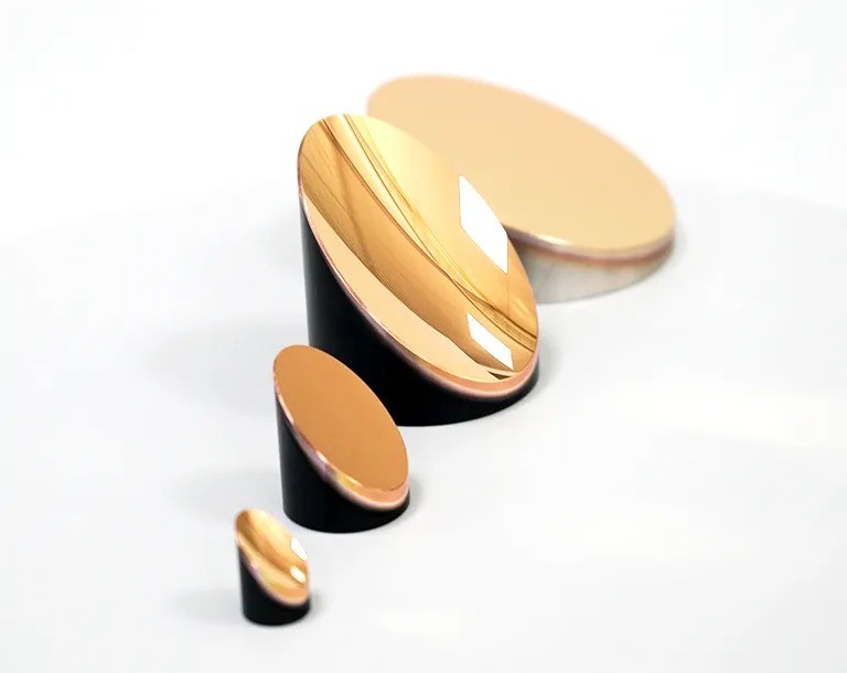 什么是離軸拋物面反射鏡? 什么是離軸拋物面反射鏡?