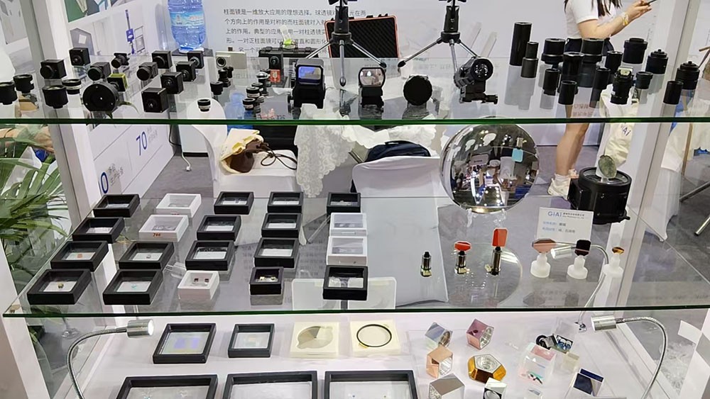 激埃特展區(qū)展品效果